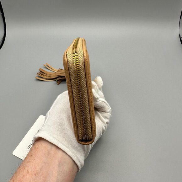 HOBO Nila Large Zip Around Continental Wallet Sandstone Pebbled Leather *READ* - Picture 5 of 16